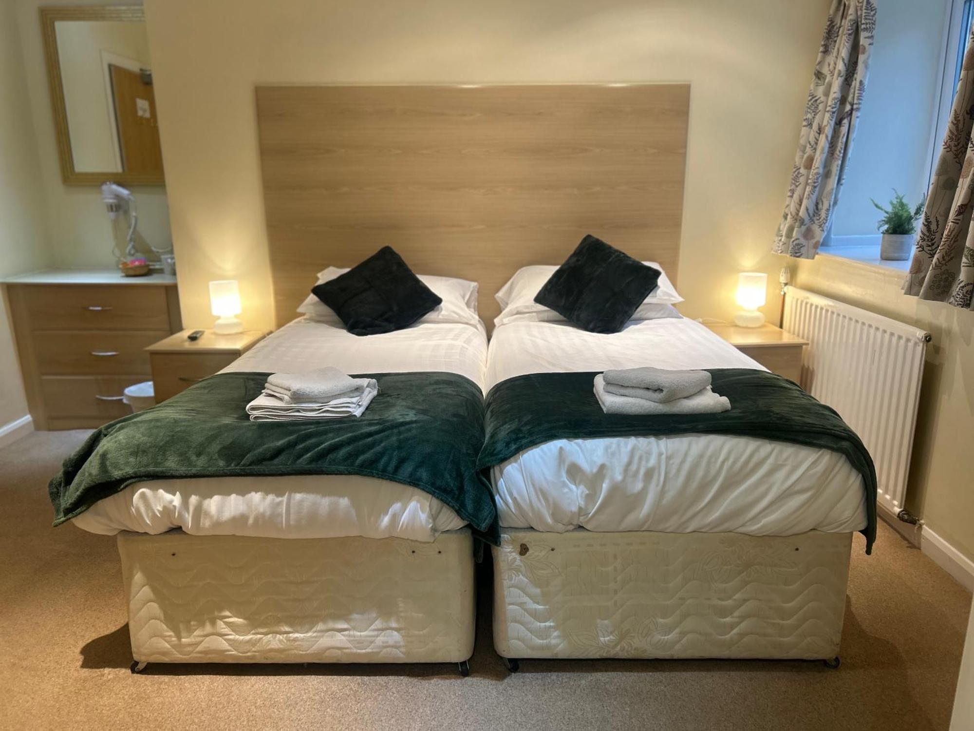 Kearton Guest House Thwaite Екстер'єр фото