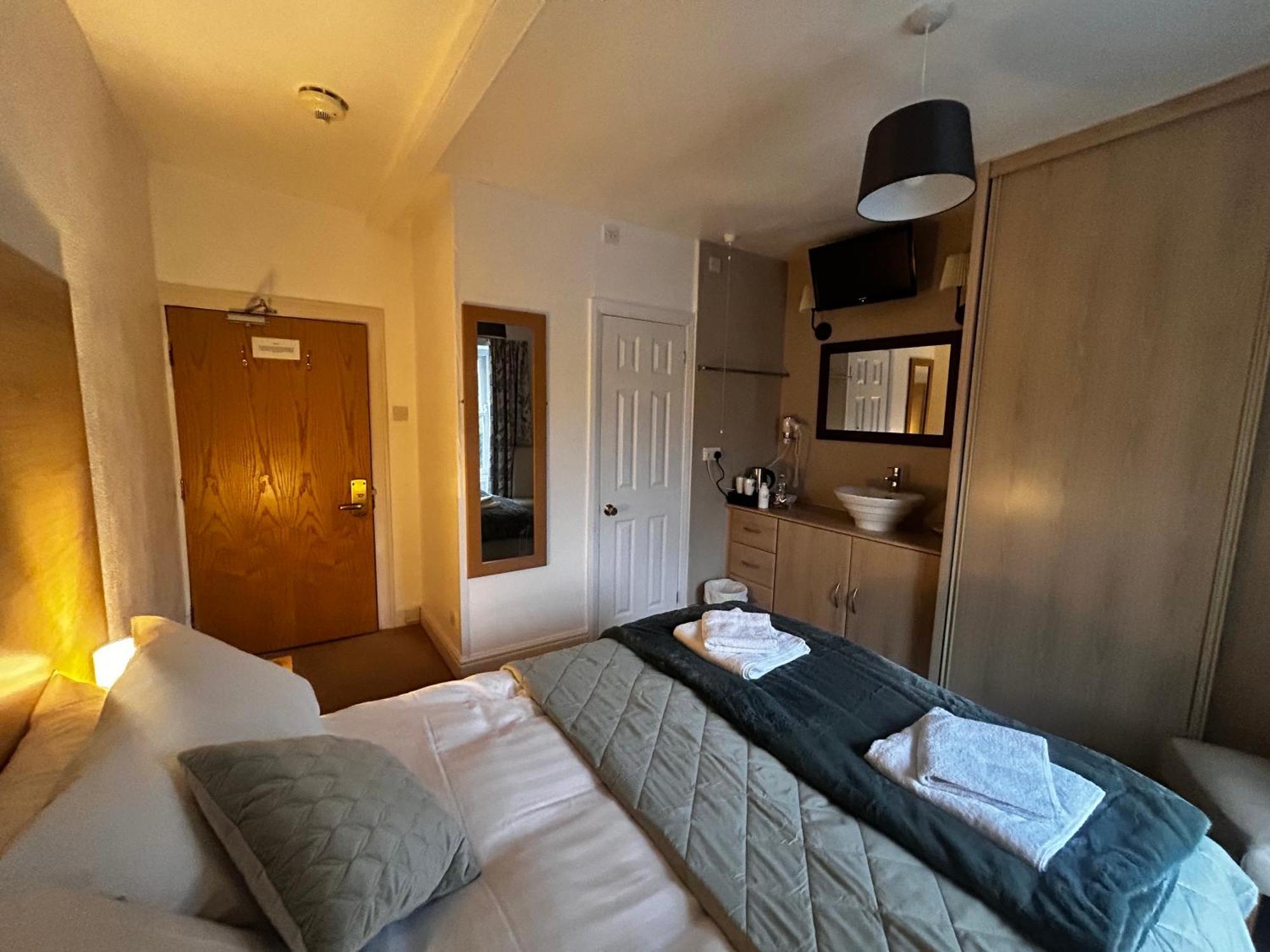 Kearton Guest House Thwaite Екстер'єр фото